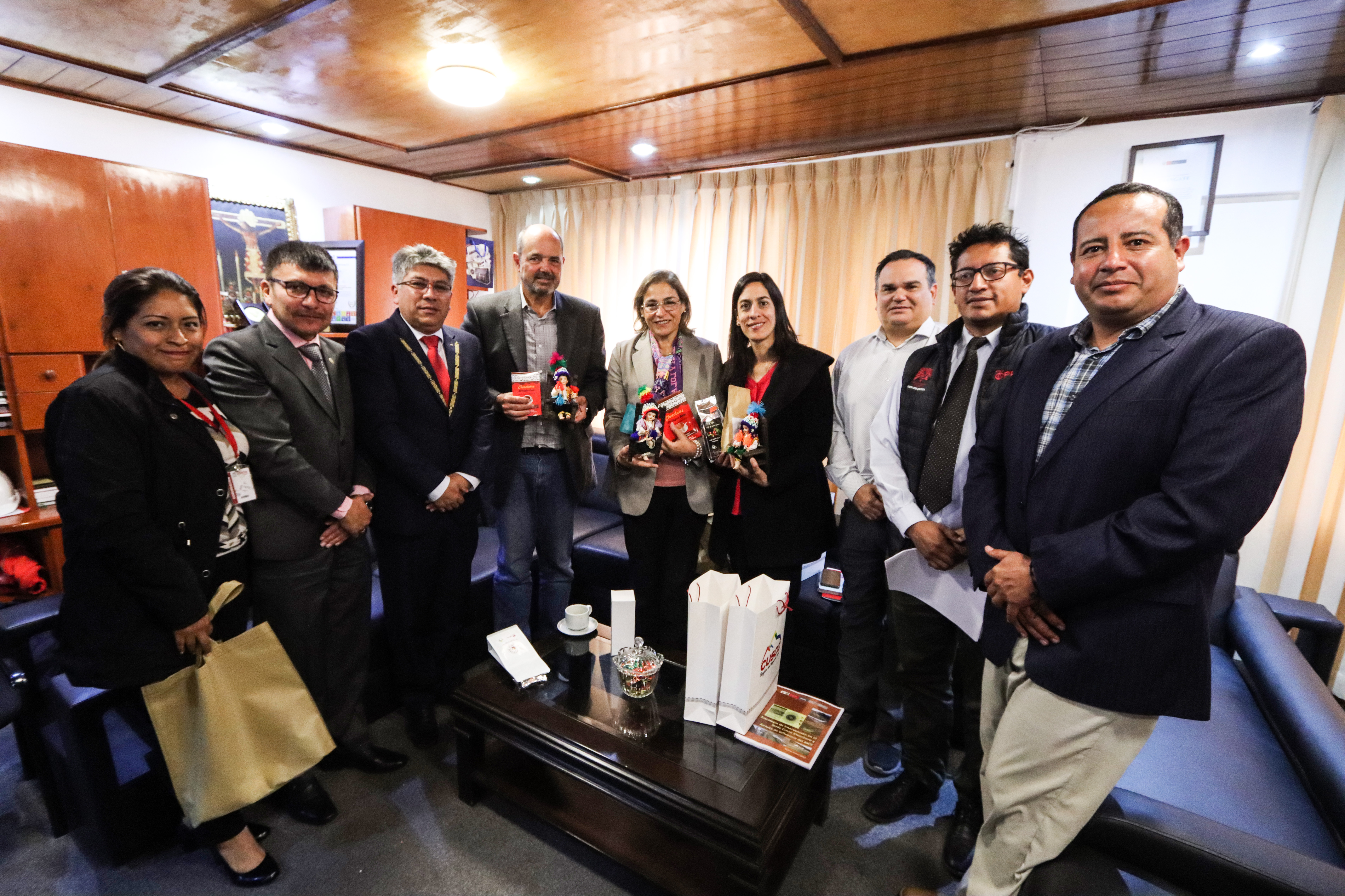 Gobernador regional dio a conocer proyectos ambiciosos para reactivar el turismo en Cusco