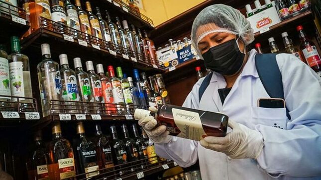  1 de  Diris Lima Centro toma acciones y realiza intervención en locales de distribución de bebidas alcohólicas