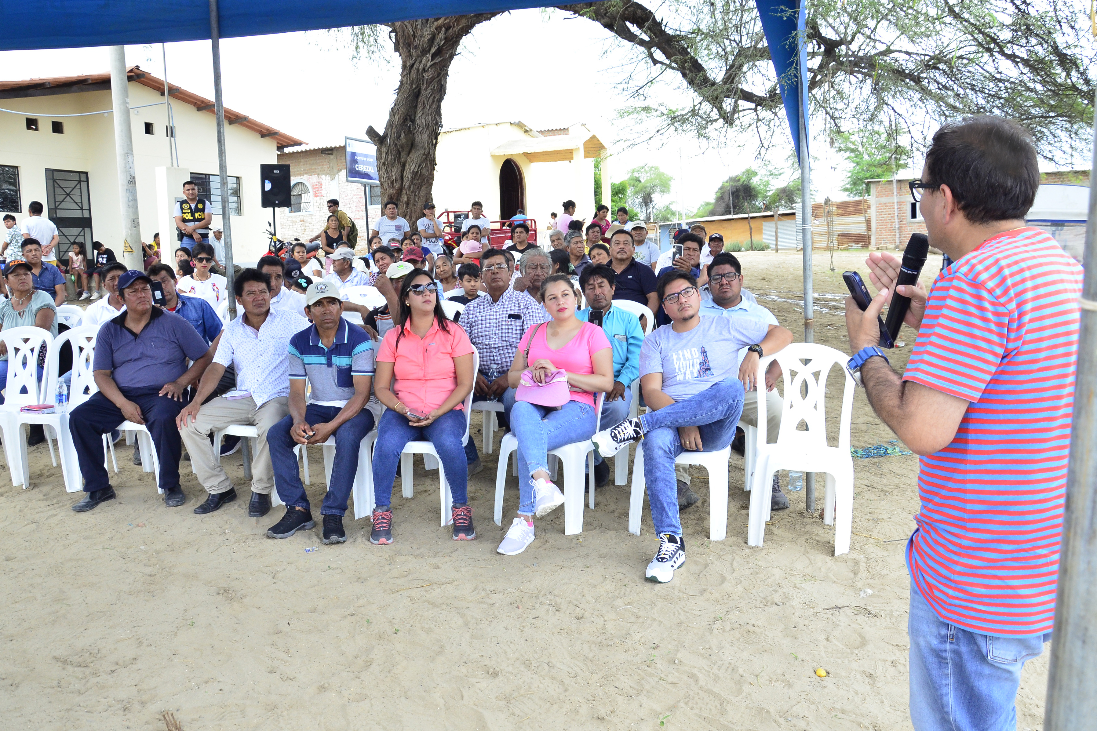 El burgomaestre se comprometió a trabajar por el medio Piura