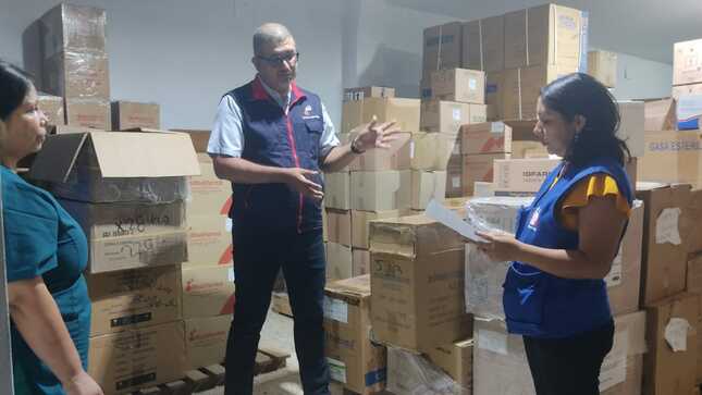 Comisionada supervisa medicamentos