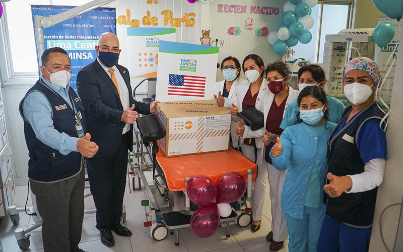 4 de Diris Lima Centro recibe equipos por parte de UNFPA Perú para atención de emergencias obstétricas
