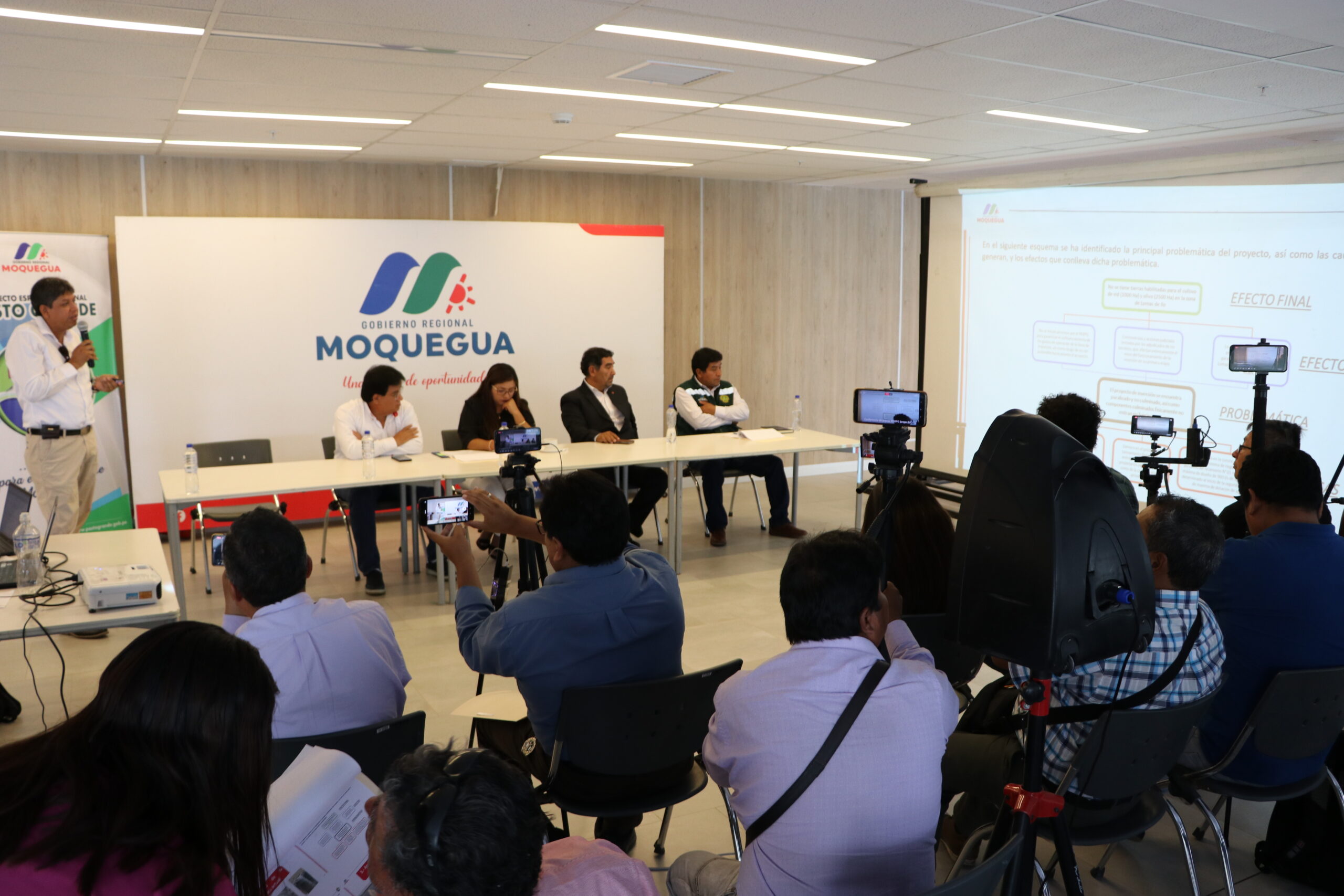 Presentaron estado situacional del proyecto lomas de ilo