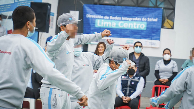 1 de Diris Lima Centro: Jóvenes del Centro de Diagnóstico y Rehabilitación de Lima participan de campaña de salud en el marco de la Semana de la Salud Mental