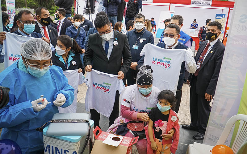 4 de Inició la Primera Jornada Nacional de Vacunación del Esquema Regular en Lima Centro