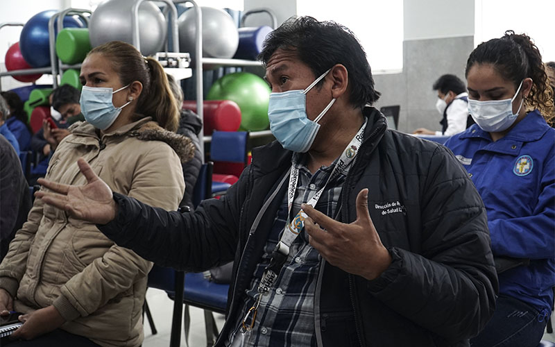 4 de Personal de establecimientos de salud reciben capacitación en temas de salud ambiental