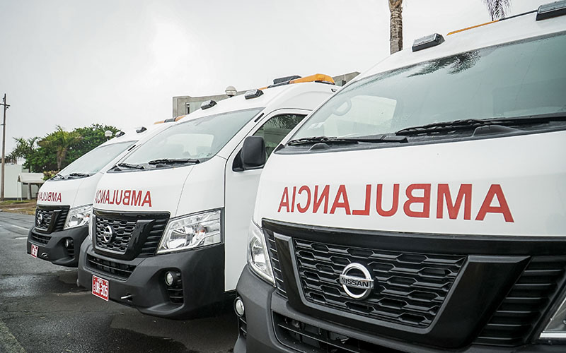 4 de Embajada de Japón realiza entrega de 4 ambulancias a la Diris Lima Centro