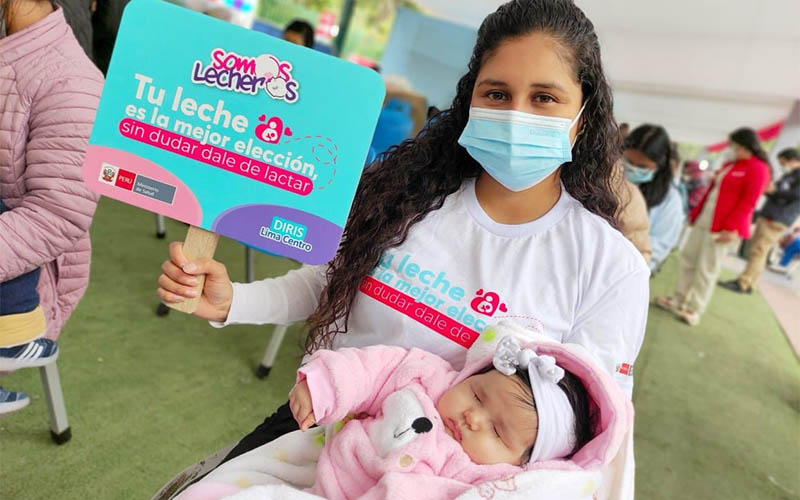 3 de Diris Lima Centro premió a bebés mamoncitos por Semana de la Lactancia Materna