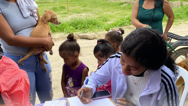 Vacunación Antirrábica Canina