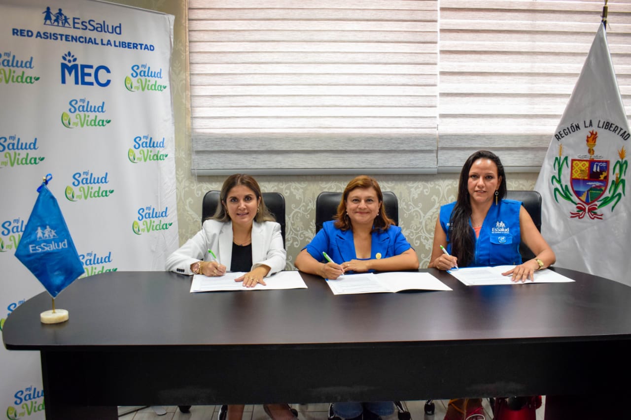 Gobierno Regional y Essalud firman alianza para ejecutar programa “Mi Salud