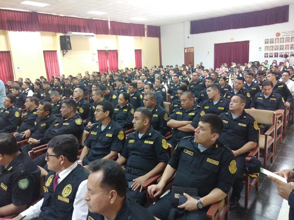 Ministro supervisa puesta en marcha del nuevo Centro Regional de Inteligencia de Piura