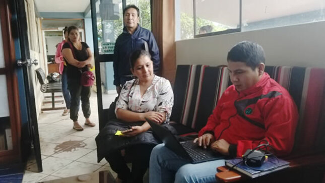 DRE Madre de dios viene otorgando vacantes para estudiantes no matriculados en los 3 niveles educativos