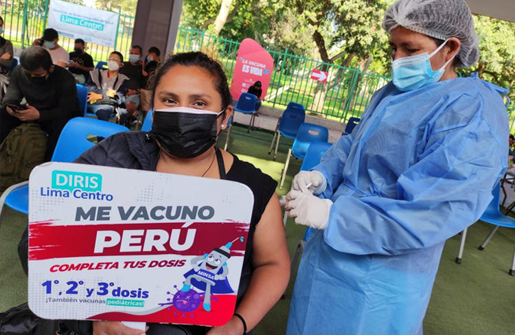 3 de “Me vacuno Perú”: Brigadas de la Diris Lima Centro aplicaron más de 30 mil dosis durante esta semana