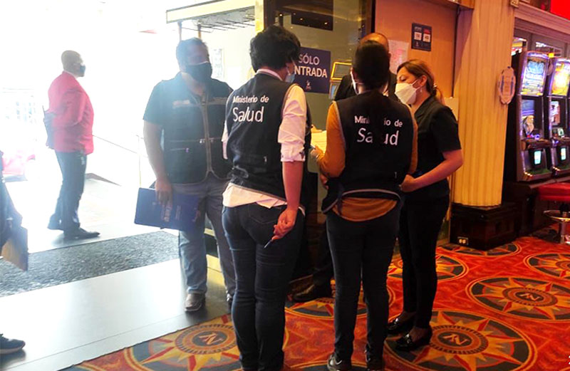 4 de Realizan vigilancia de ambientes libres de tabaco en casinos de Lima Centro