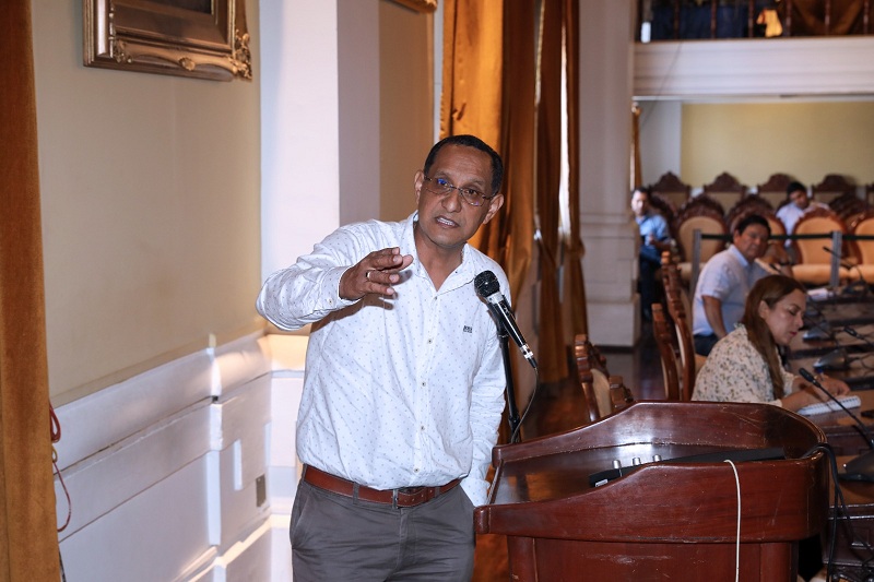 Director de Sedalib expuso ante el Concejo Municipal.
