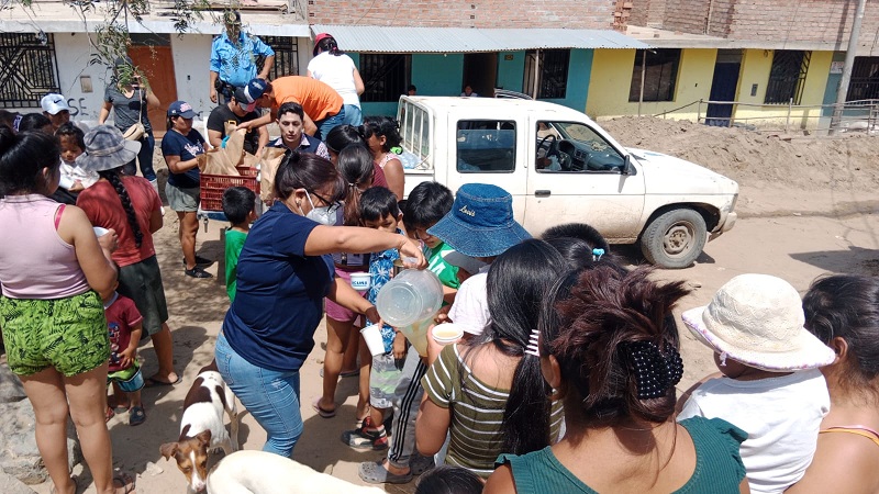 La ayuda a damnificados no para.