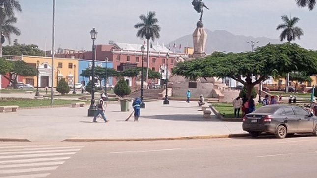 Plaza mayor o plaza de armas de Trujillo.