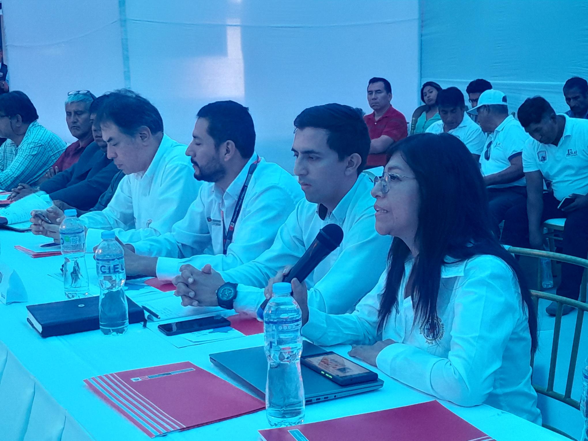 Mesa de trabajo en Matarani