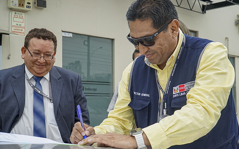 Foto 3 de Indecopi realiza transferencia de vehículo a la Diris Lima Centro