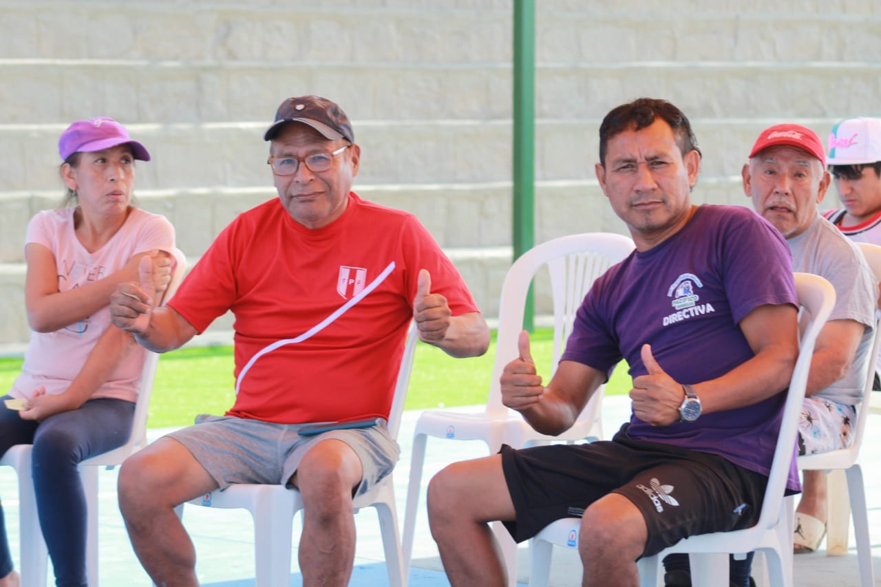 Vecinos se mostraron expectantes con su participación 