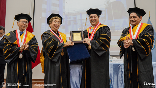 jpg. Mag. José Francisco Aliaga, fue galardonado con el título doctor honoris causa por parte de la Universidad Nacional del Callao.