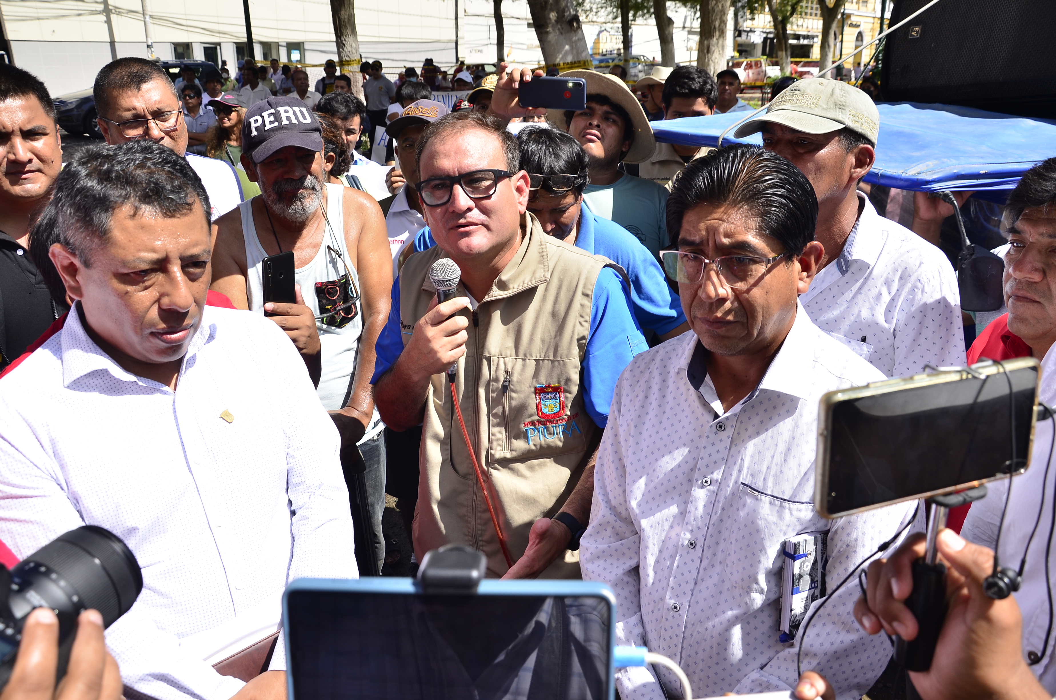 Alcalde criticó al Ejecutivo por tener abandonada la provincia de Piura