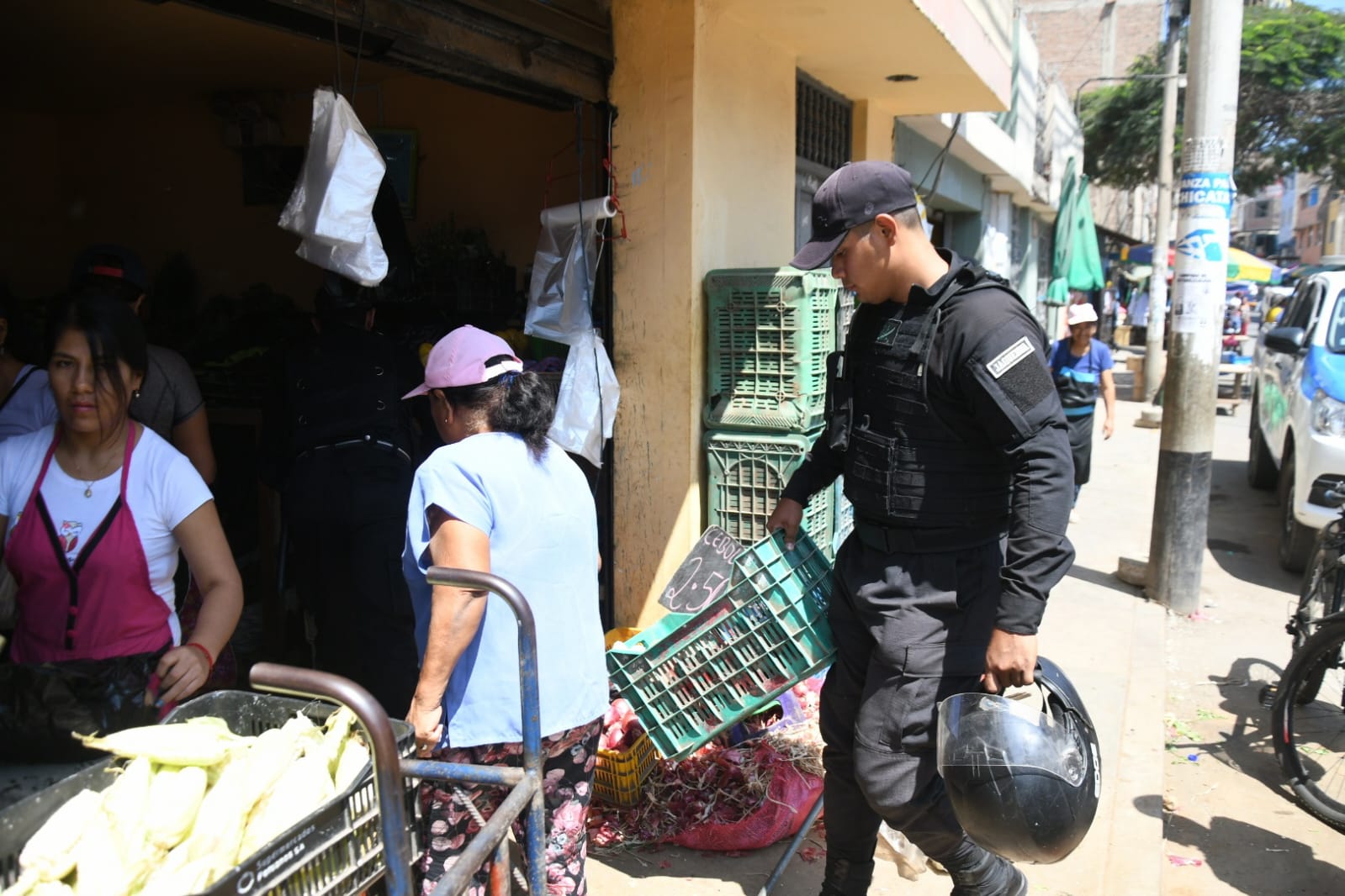 Productos no fueron decomisados, pero si acomodados dentro de los locales