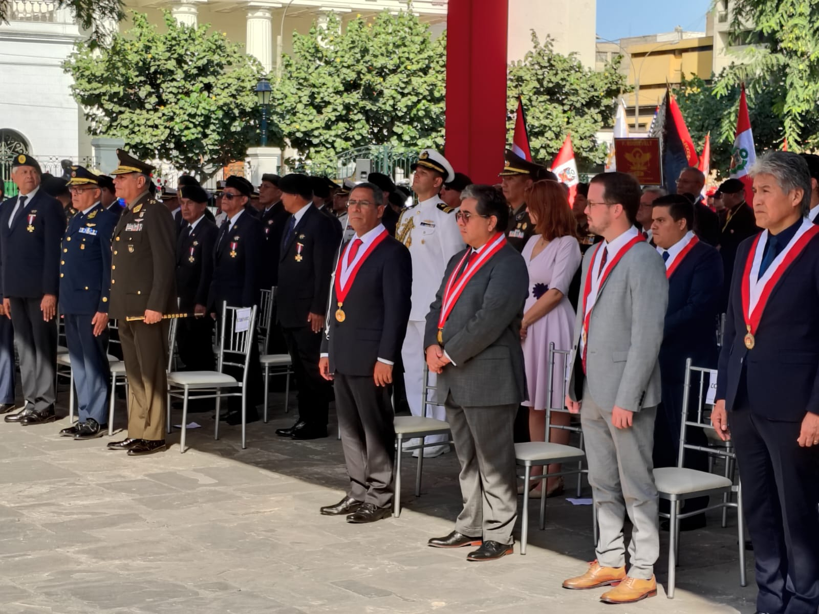 Presidente del TC Francisco Morales participó de homenaje a comandos que intervinieron en operativo Chavín de Huantar