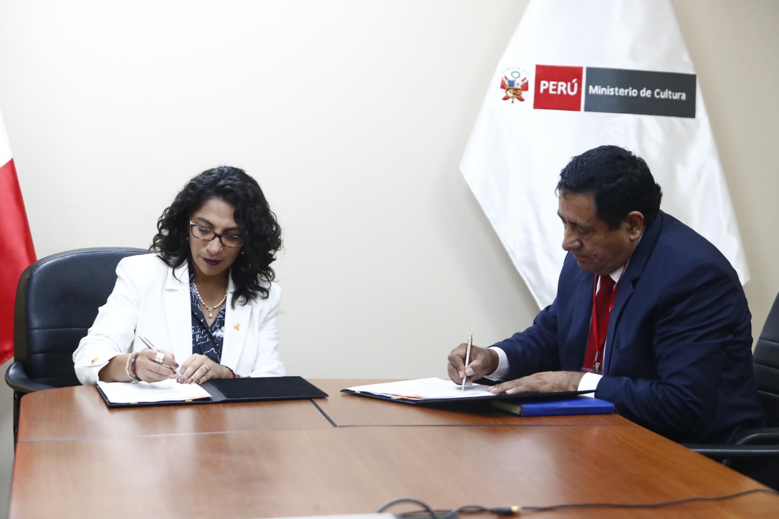 Ministerio de Cultura y el Gobierno Regional de Amazonas suscriben convenio para la intervención y conservación del patrimonio cultural