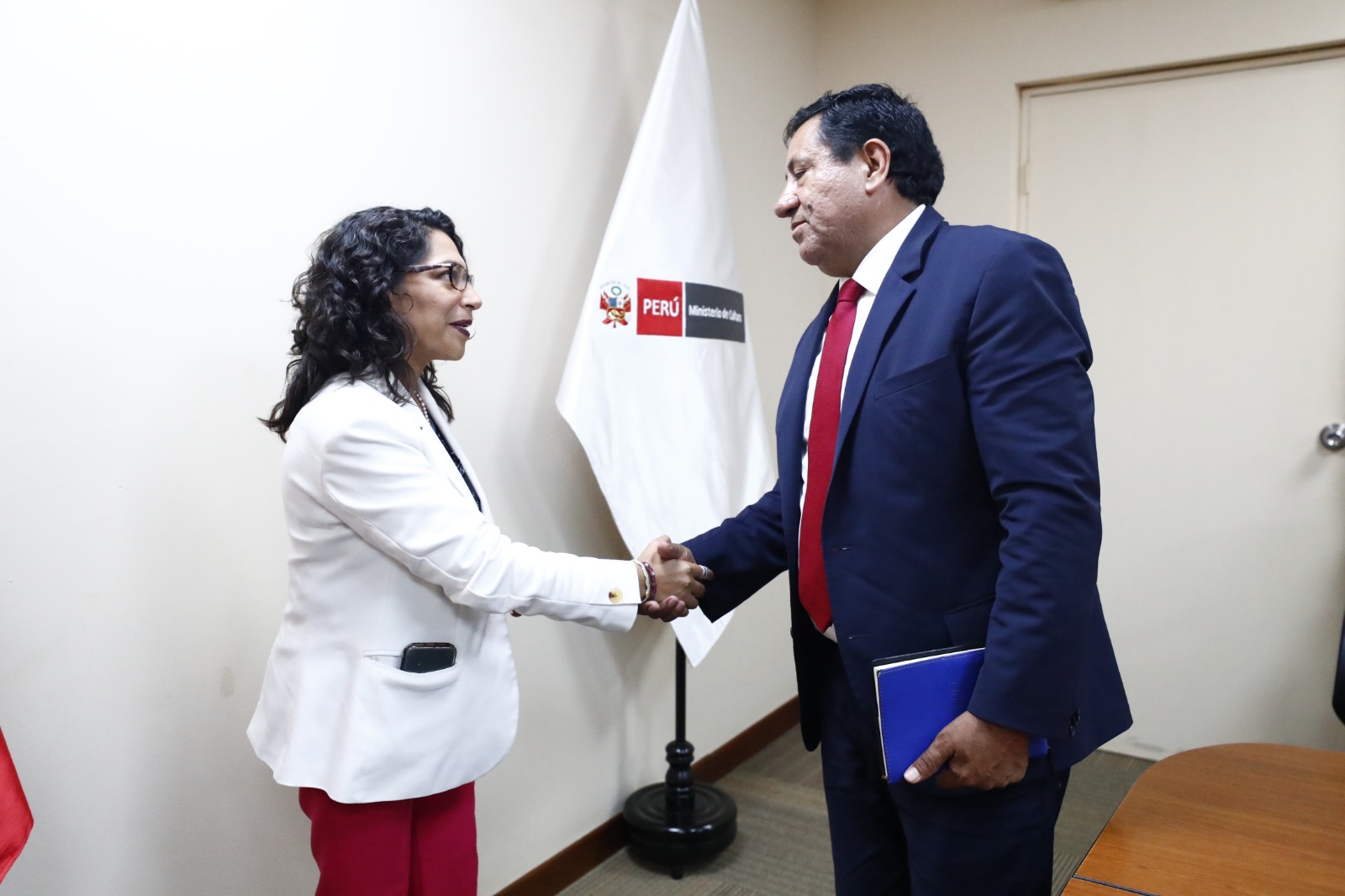 Ministerio de Cultura y el Gobierno Regional de Amazonas suscriben convenio para la intervención y conservación del patrimonio cultural