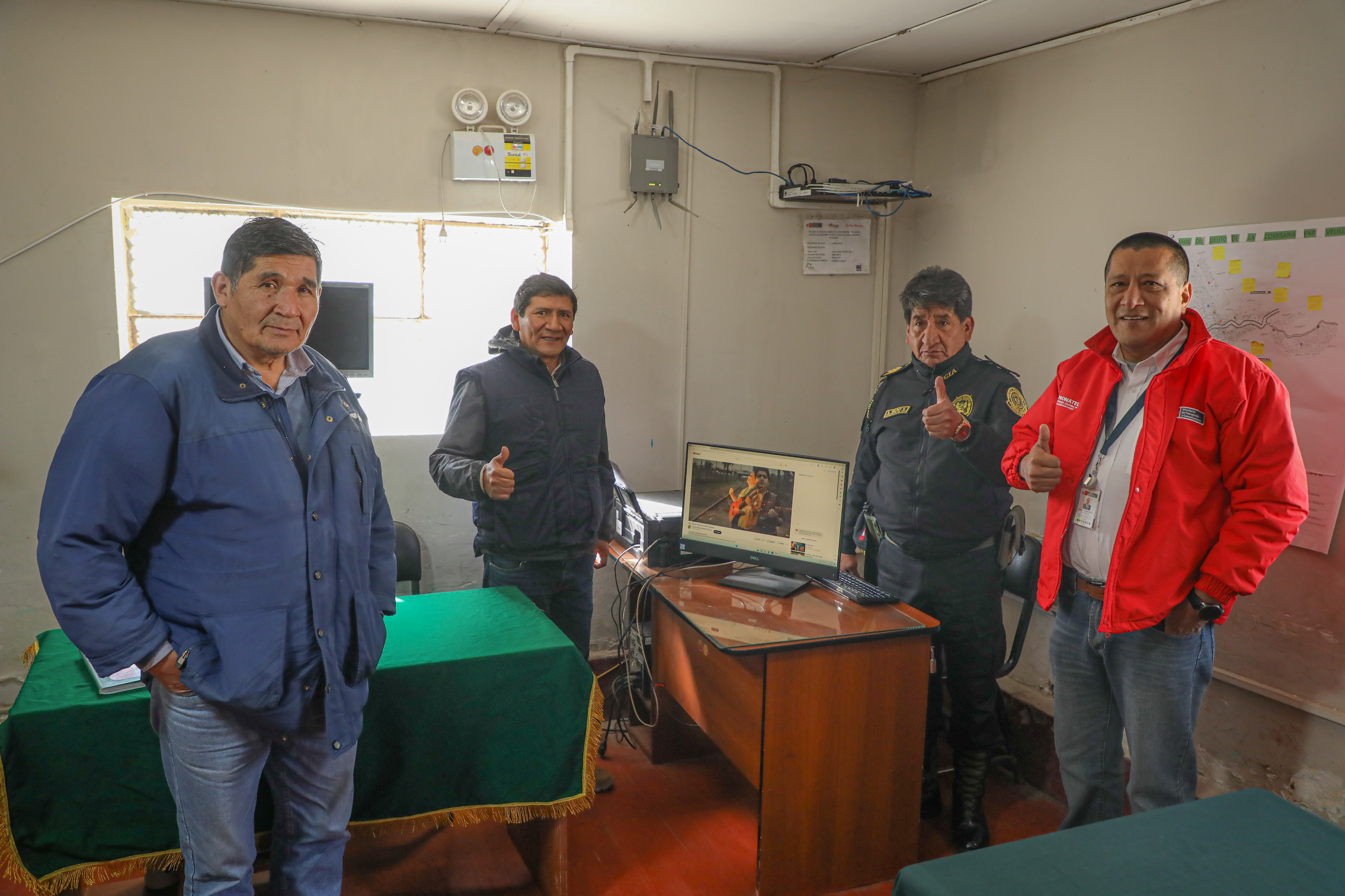 JPG de la visita técnica del equipo Pronatel al proyecto Banda Ancha de la región Cusco