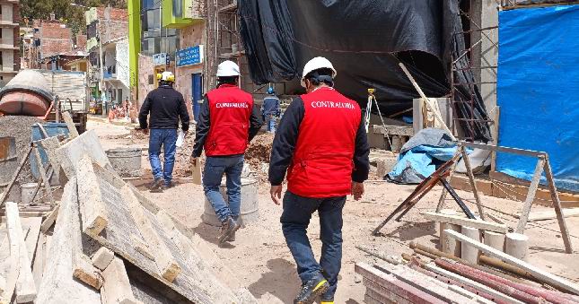 Contraloría alerta retraso y deficiencias en construcción de biblioteca y salón de convenciones en Moho