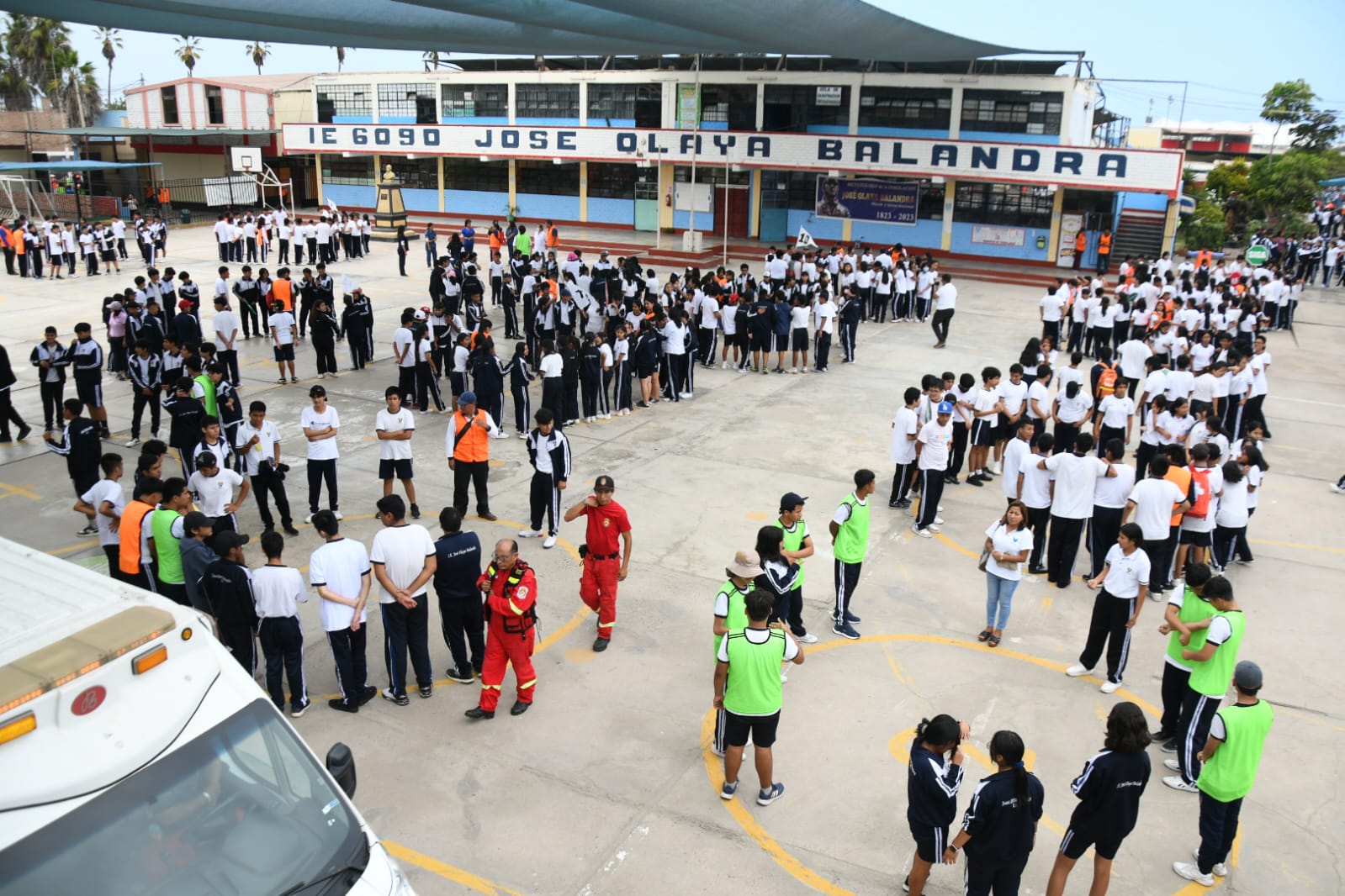 Participación responsable y masiva de escolares 