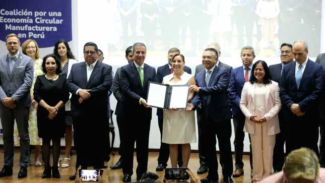 Produce: Perú marca hito histórico mediante compromiso para impulsar economía circular en empresas