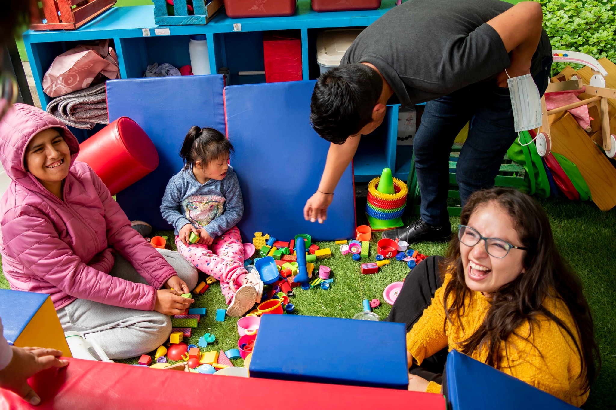 Campaña De Salud Médica Al Centro De Educación Básica Especial