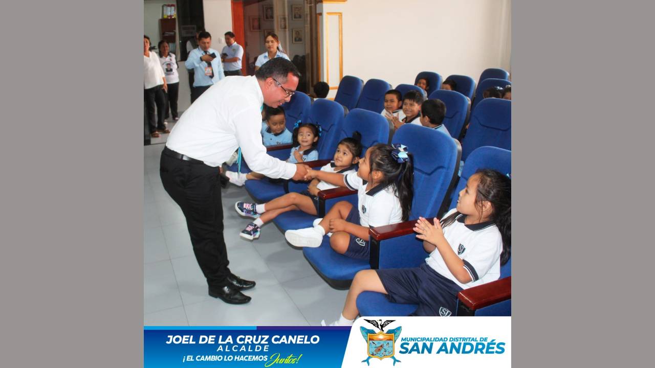 Premiación De Los Alumnos De La I.E.I " San José Obrero " En El Auditorio De La Municipalidad Distrital De San Andrés.