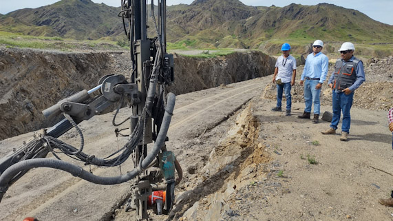 GORE reanuda trabajos en carretera La Islilla - Paita por S/ 33 millones