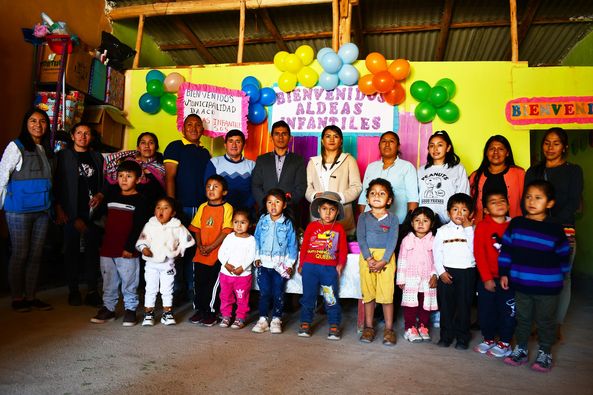 APERTURA Y ENTREGA DE KITS DE VÍVERES A HOGARES COMUNITARIOS 