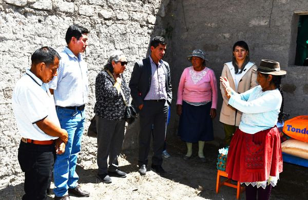 APERTURA Y ENTREGA DE KITS DE VÍVERES A HOGARES COMUNITARIOS 