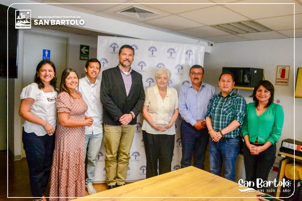 Tambi茅n se acord贸 trabajar conjuntamente para implementar programas y proyectos que contribuyan a la prevenci贸n y tratamiento de las adicciones, as铆 como para promover estilos de vida saludables entre nuestros vecinos.
