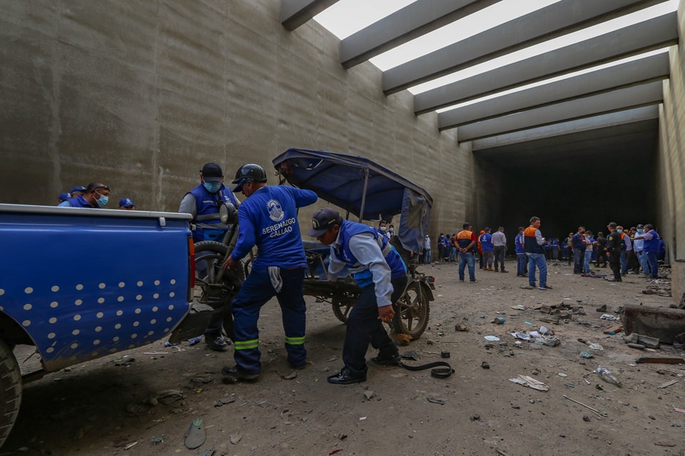 Intervinimos el túnel de emergencia de la Av. Gambetta y la parte baja del puente de la Av. Faucett con Morales Duárez.