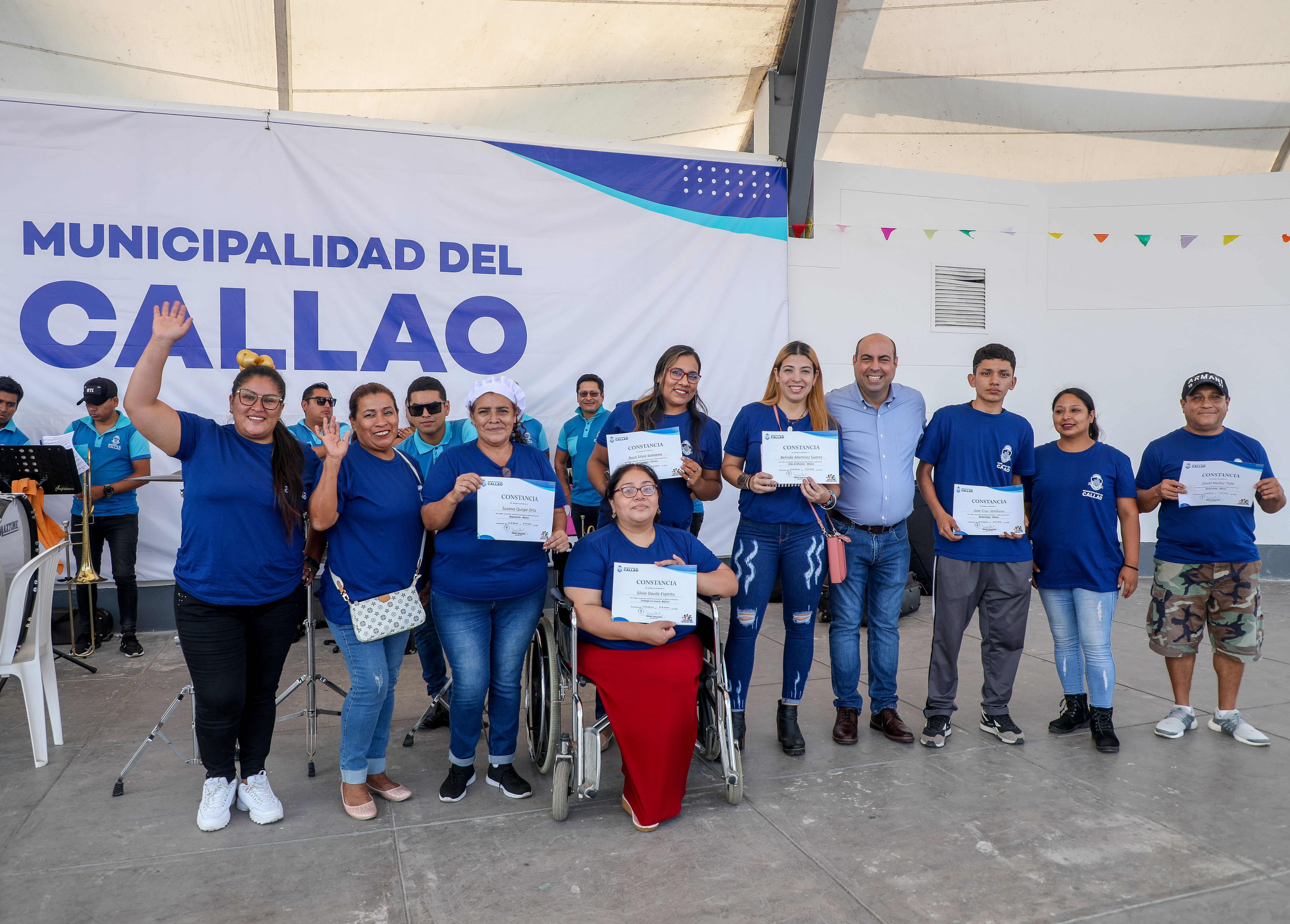 Se desarrolló la clausura de talleres productivos en la Plaza Casanave