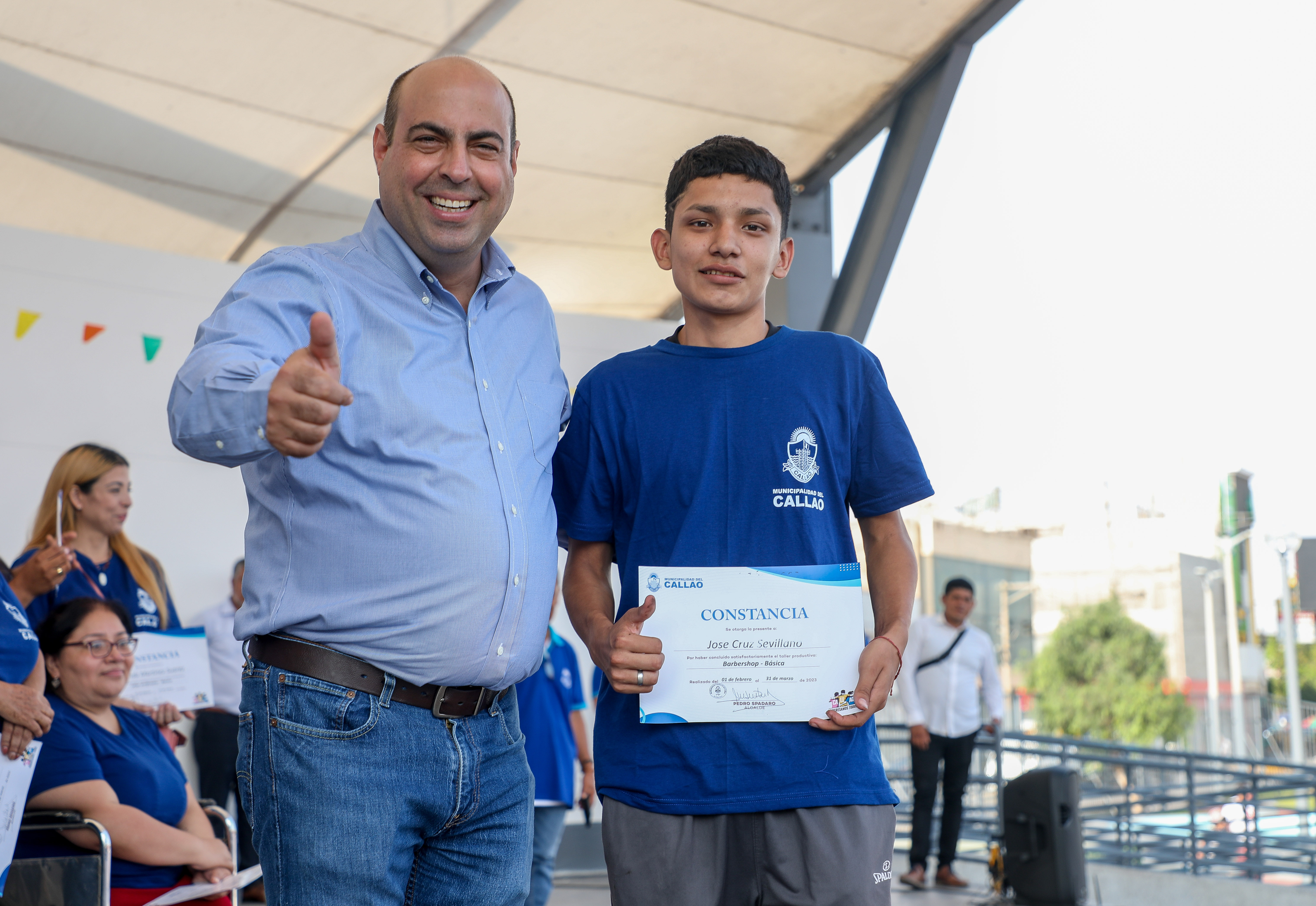 Se desarrolló la clausura de talleres productivos en la Plaza Casanave