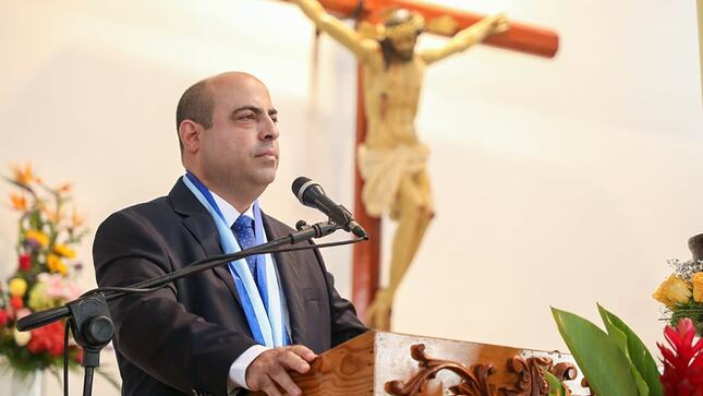 El alcalde Pedro Spadaro participó de la Misa y Te Deum, por el 166 aniversario de la elevación del Callao a la denominación de 𝗣𝗿𝗼𝘃𝗶𝗻𝗰𝗶𝗮 𝗖𝗼𝗻𝘀𝘁𝗶𝘁𝘂𝗰𝗶𝗼𝗻𝗮𝗹