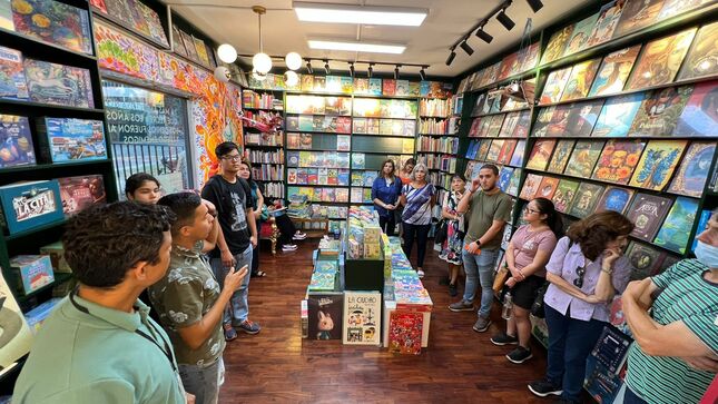 Se realiza el primer "Circuito Turístico San Isidro Literario"