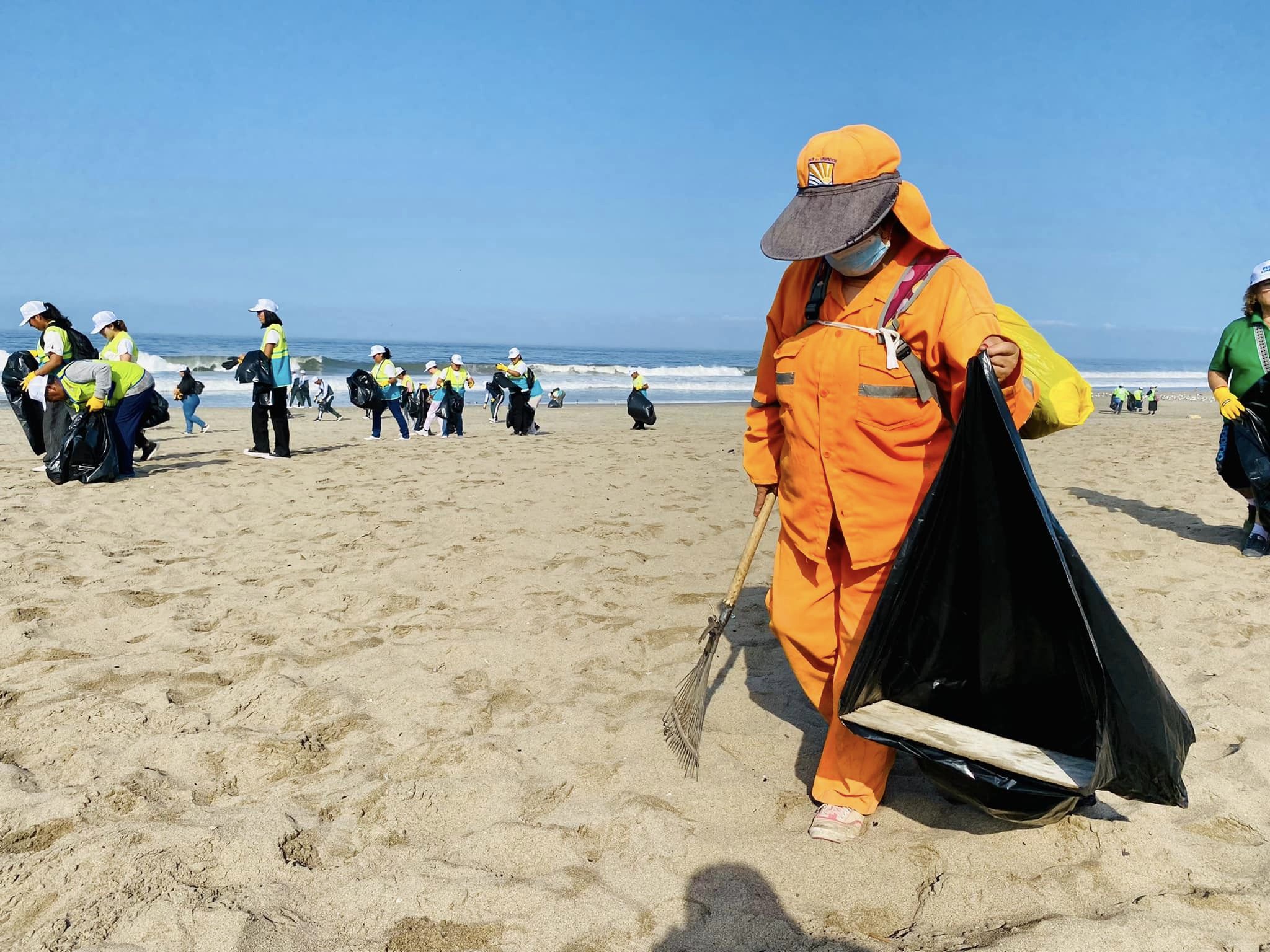 Jornada de limpieza en las playas.