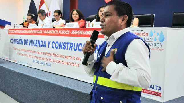 Imagen de la sesión  de comisión de Vivienda del Congreso