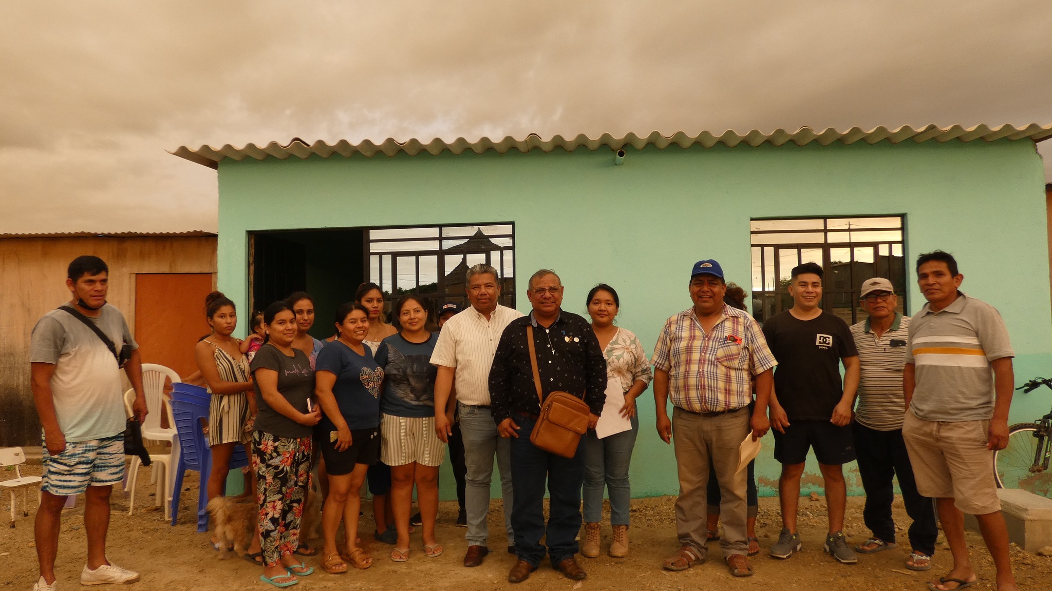 Alcalde se reune con moradores de A.H. Nuevo Loreto