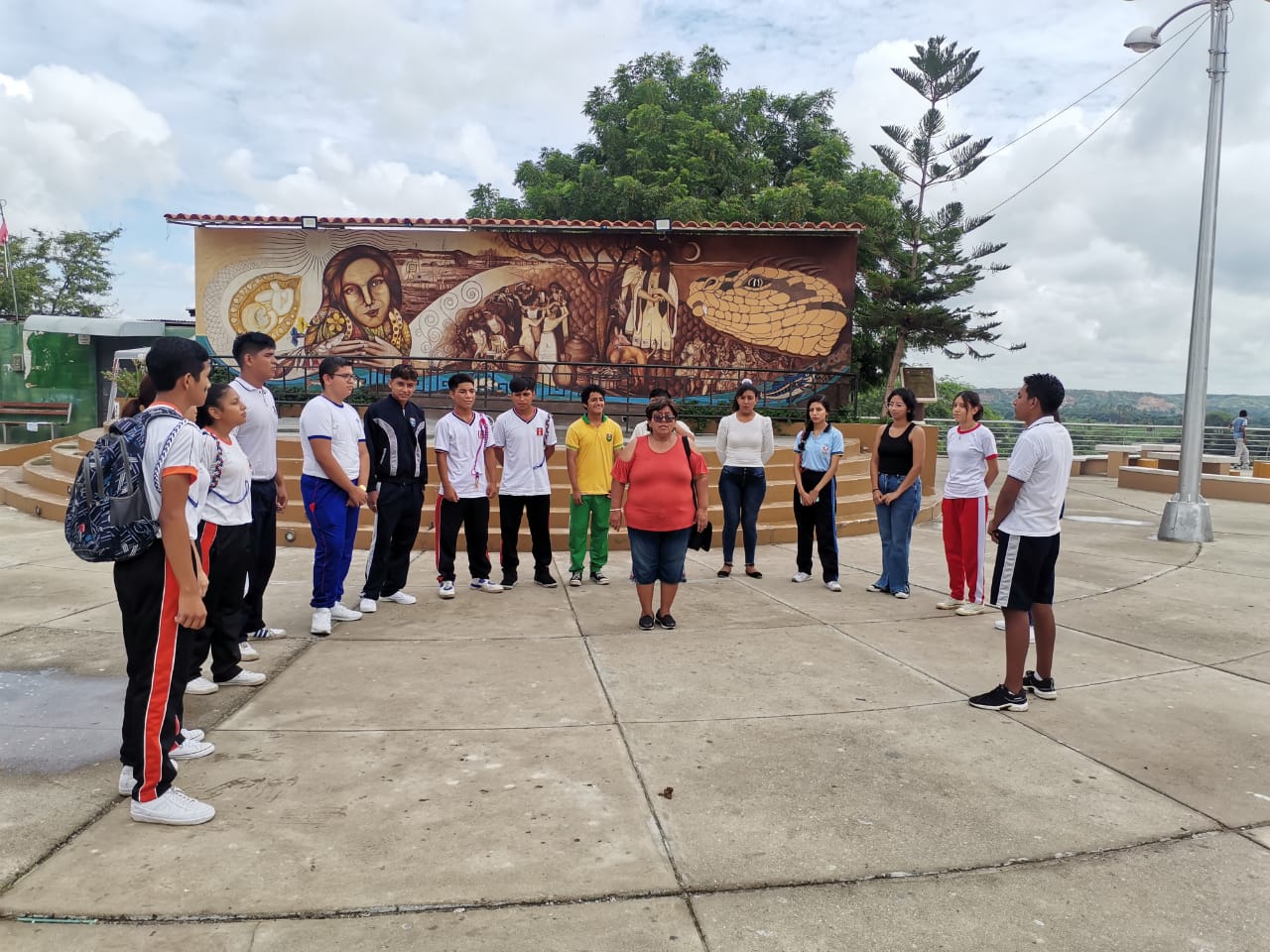 Municipalidad De Sullana Realiza El Primer Encuentro De Serenos Escolares “Embajadores De La Paz”
