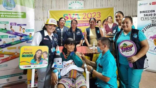 Minsa promueve la vacunación en pueblos indígenas