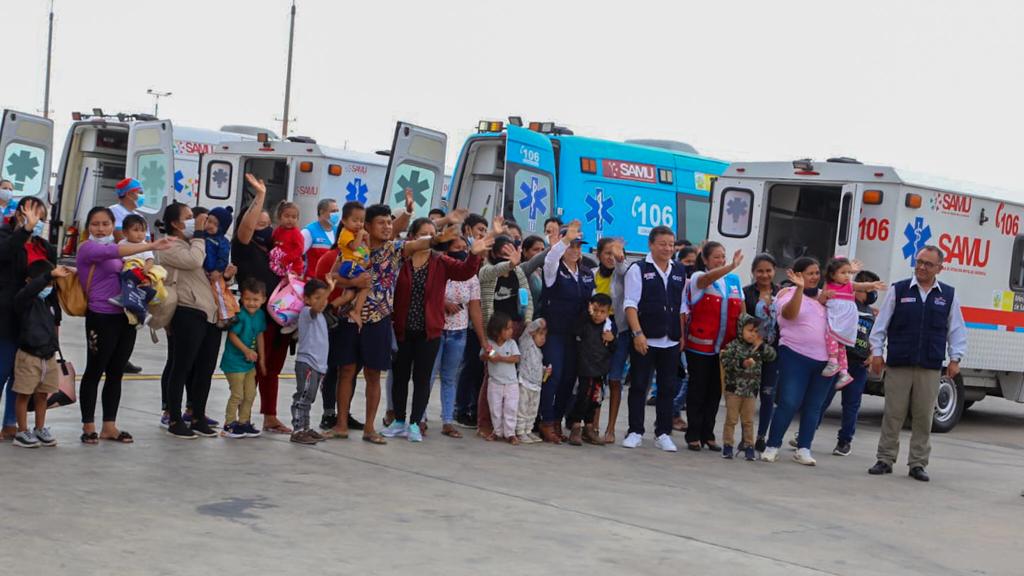 “Operación Vida”: Minsa traslada vía aérea a 23 niños y niñas de Yurimaguas hacia Lima para recibir atención especializada